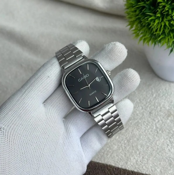 Saa ya Casio ya Zamani ya Rangi ya Fedha - Tanzania Store